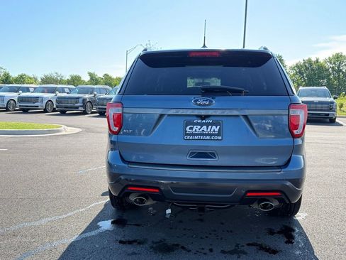 Used 2019 Ford Explorer XLT w/ Equipment Group 202A FWD image 6