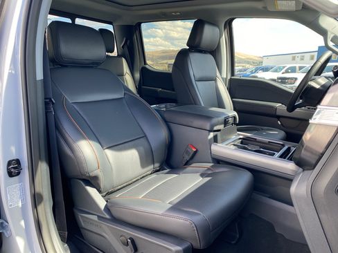New 2026 Ford F350 Lariat w/ Lariat Premium Package AWD/4WD image 5