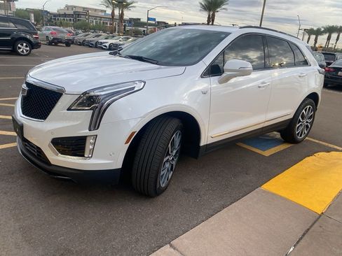 Used 2024 Cadillac XT5 Sportv w/ Technology Package image 9