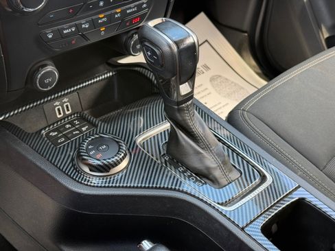 Used 2019 Ford Ranger XLT w/ Equipment Group 302A Luxury AWD/4WD image 17
