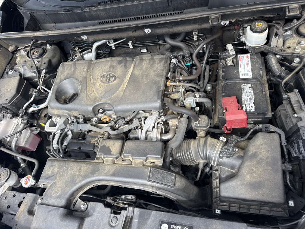 Used 2020 Toyota RAV4 XLE Premium AWD/4WD image 35