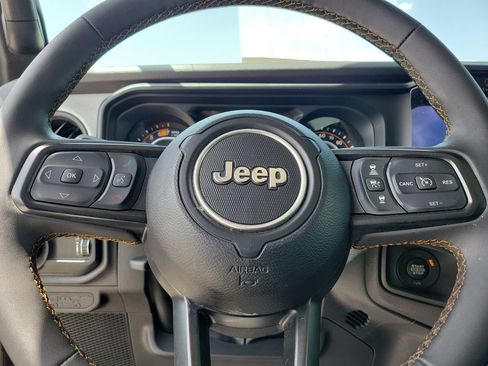 Used 2024 Jeep Wrangler Sport AWD/4WD image 10
