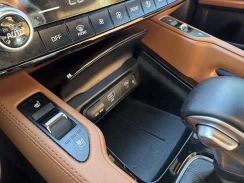 Used 2024 Kia Telluride SX X-Line image 22