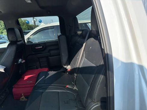 Used 2022 Chevrolet Silverado 2500 LT w/ Convenience Package AWD/4WD image 8
