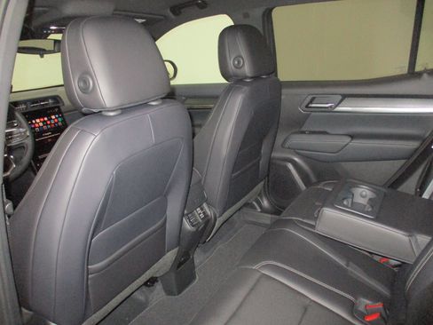 New 2026 GMC Terrain Elevation w/ Elevation Premium Package AWD/4WD image 28