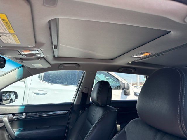 Used 2013 Kia Sorento EX w/ EX V6 Premium Pkg FWD image 8