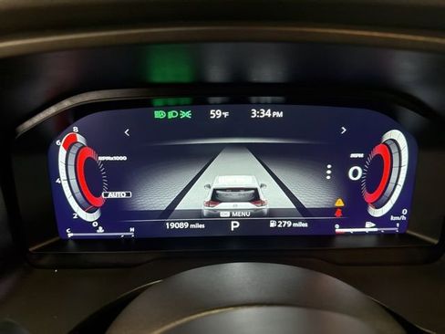 Used 2024 Nissan Rogue Platinum image 13