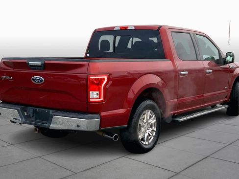 Used 2015 Ford F150 XLT w/ Equipment Group 302A Luxury image 12