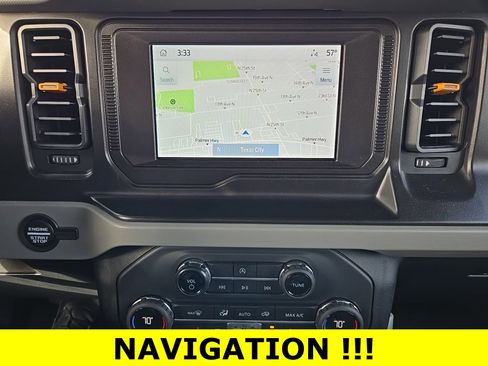 Used 2023 Ford Bronco Badlands image 4