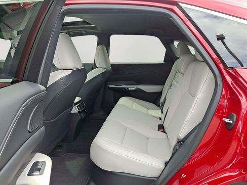 Used 2025 Lexus RX 350 Premium w/ Accessory Package AWD/4WD image 8