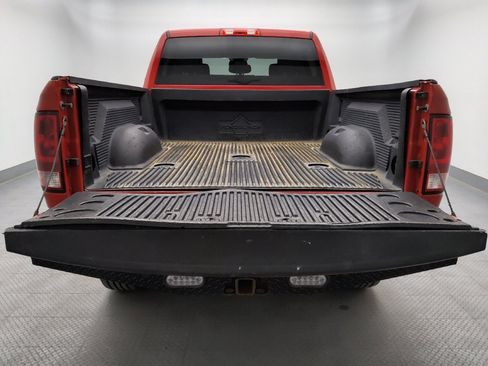 Used 2018 RAM 2500 Tradesman w/ Chrome Appearance Group AWD/4WD image 29
