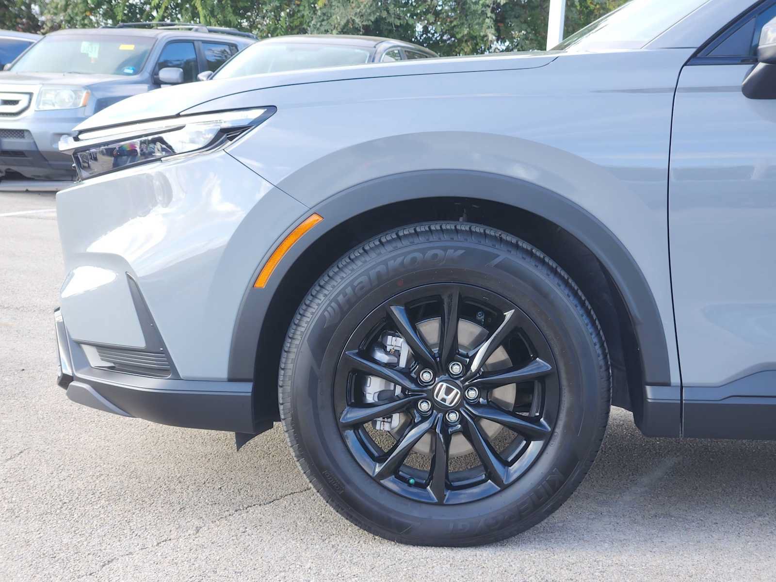 Certified 2026 Honda CR-V Sport image 8