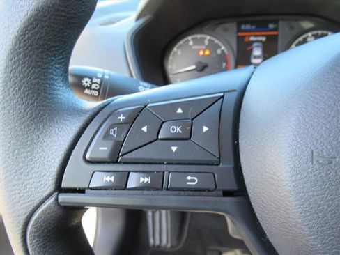 Used 2024 Nissan Altima 2.5 S image 21