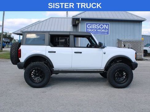 Used 2025 Ford Bronco Big Bend image 12