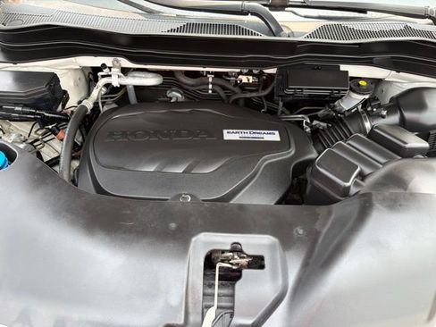 Used 2018 Honda Pilot EX image 32