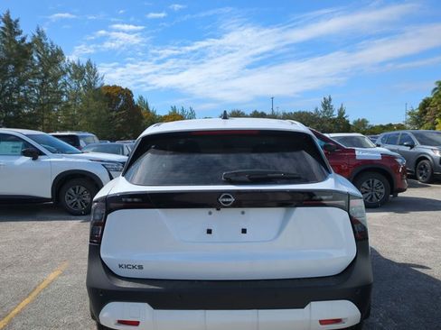 New 2026 Nissan Kicks S FWD image 7