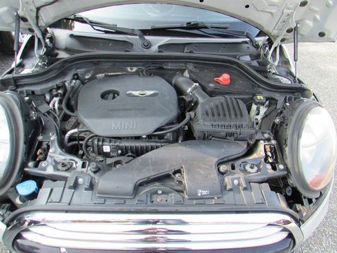 Used 2016 MINI Cooper 2-Door Hardtop image 17