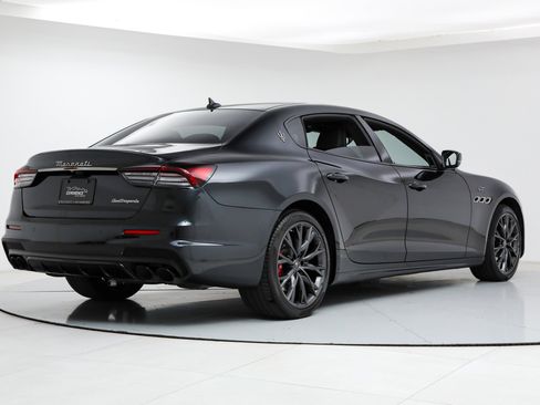 Certified 2022 Maserati Quattroporte GT RWD image 5