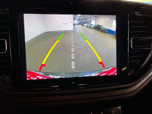 Used 2024 Dodge Durango GT AWD/4WD image 27