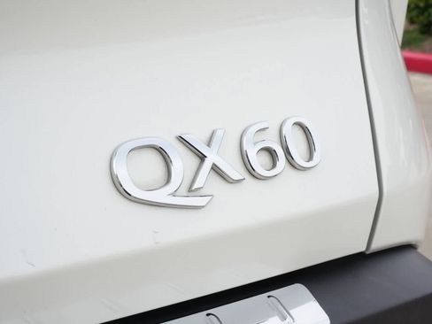 Used 2023 INFINITI QX60 Luxe w/ Performance Audio Package image 21