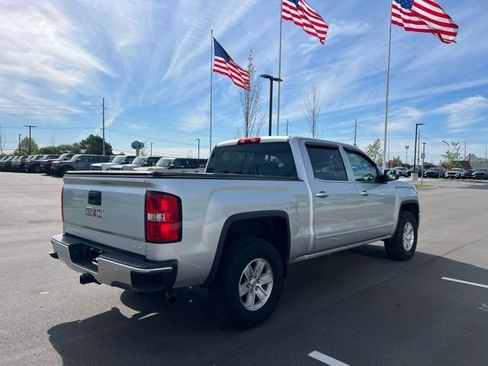 Used 2015 GMC Sierra 1500 SLE w/ SLE Value Package AWD/4WD image 5