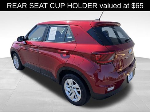 Used 2023 Hyundai Venue SE FWD image 5