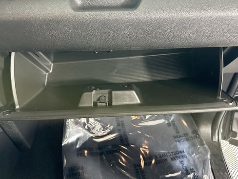 Used 2023 RAM 1500 Classic SLT w/ Trailer & Traction Group image 31