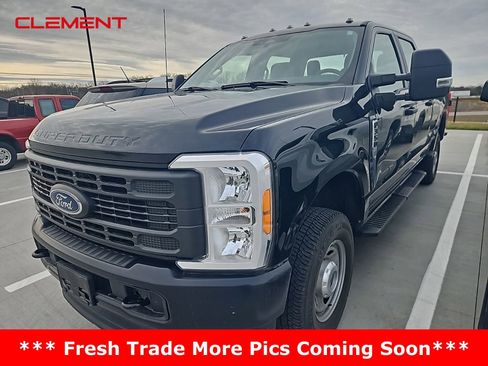 Used 2023 Ford F350 XL w/ 360-Degree Camera Package image 5