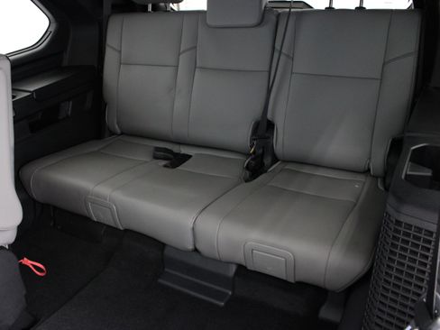 Used 2026 Toyota Sequoia Limited AWD/4WD image 35