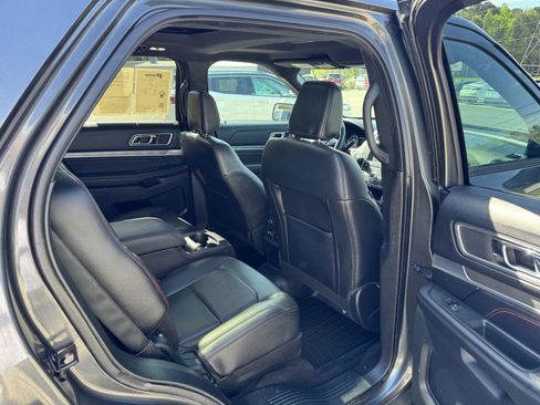 Used 2019 Ford Explorer Sport w/ Equipment Group 401A image 15