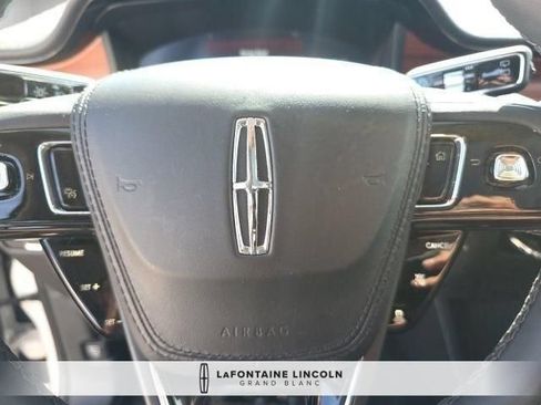 Used 2024 Lincoln Aviator Reserve w/ Equipment Group 201A AWD/4WD image 12