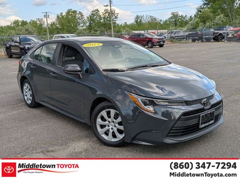 Certified 2023 Toyota Corolla LE FWD image 1