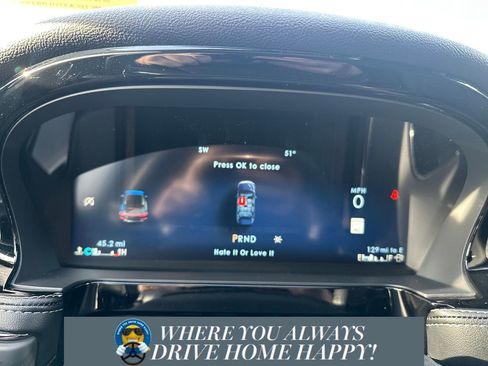 New 2026 Lincoln Corsair Premiere image 15