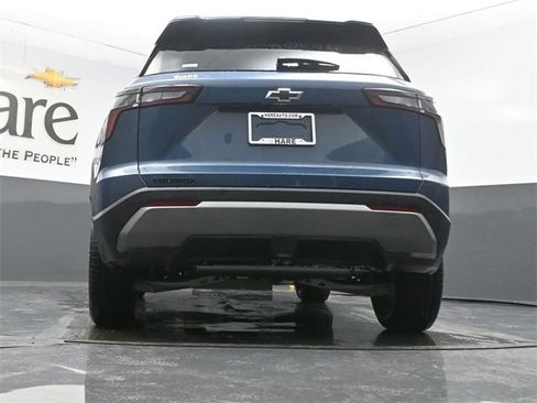 New 2026 Chevrolet Equinox LT w/ Midnight Edition image 32