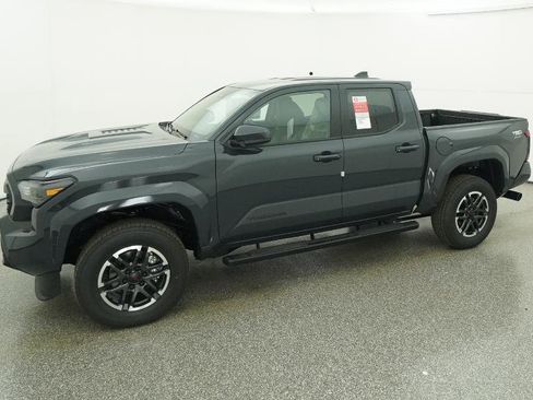 New 2025 Toyota Tacoma TRD Sport image 7