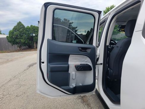 Used 2022 Ford Maverick XLT FWD image 26