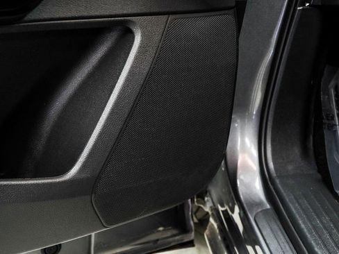 Used 2025 Nissan Pathfinder SV image 43