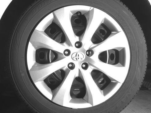 Used 2025 Toyota Corolla LE FWD image 17
