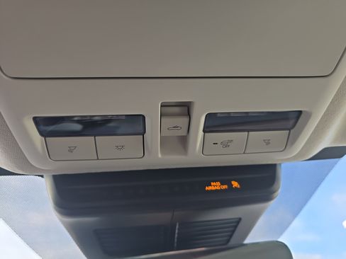 Used 2025 MAZDA CX-30 2.5 Turbo w/ Premium Plus Pkg image 37