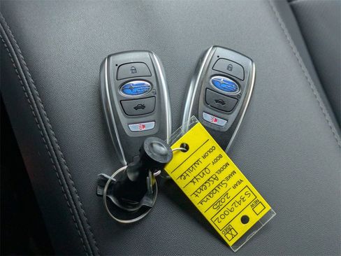 Certified 2025 Subaru Ascent Bronze Edition w/ Onyx Package image 37