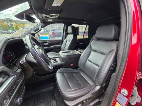 Used 2021 Chevrolet Tahoe LT w/ Rear Media and Nav Package image 11