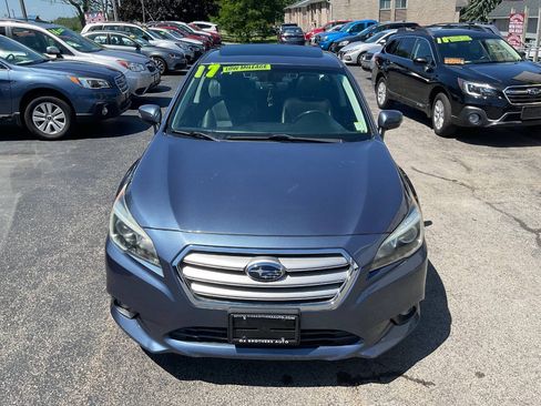 Used 2017 Subaru Legacy 2.5i Limited AWD/4WD image 3