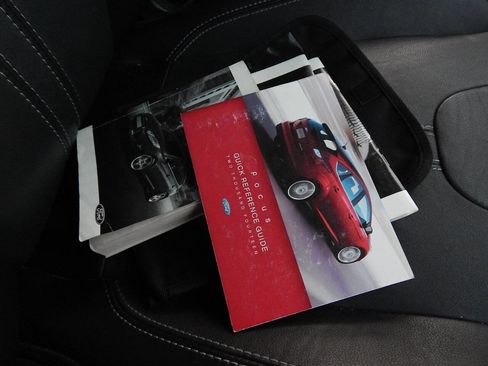 Used 2014 Ford Focus Titanium image 17