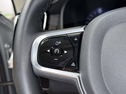 Used 2025 Volvo XC90 B6 Plus AWD/4WD image 31