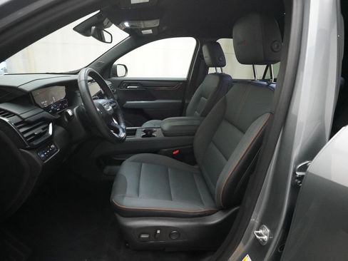 Used 2024 GMC Acadia AT4 AWD/4WD image 7