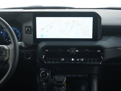 Used 2025 Toyota Land Cruiser w/ Premium Package image 17