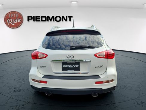 Used 2017 INFINITI QX50 AWD w/ Technology Package image 6