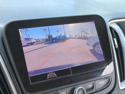 Used 2023 Chevrolet Malibu LT image 14