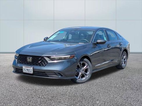 Used 2023 Honda Accord EX image 1