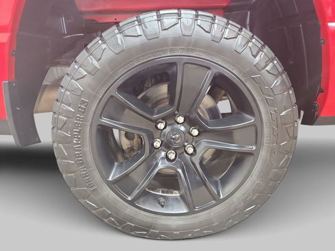Used 2020 RAM 1500 Big Horn AWD/4WD image 35